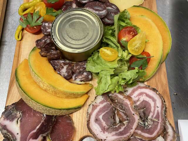 Repas champêtre et soirée karaoké