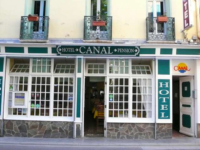 CASA DINA