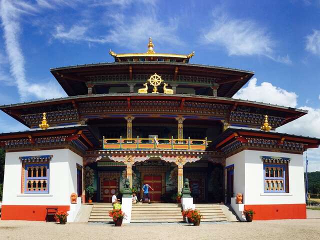 Palden Shangpa - Temple Bouddhiste de La Boulaye