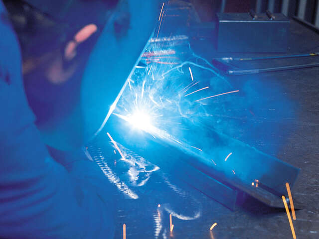 Industrielle Attitude : Techni Industrie