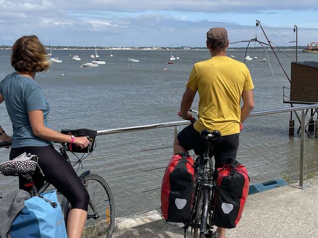 EN CYCLO