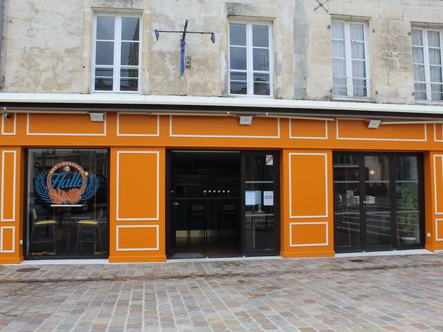 BAR-BRASSERIE "LES HALLES"