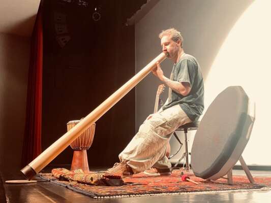 Didgeridoo par "Esprit nomade"