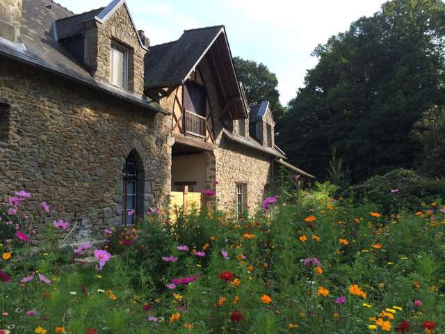 MONASTÈRE ORTHODOXE DE FONTAINE DANIEL