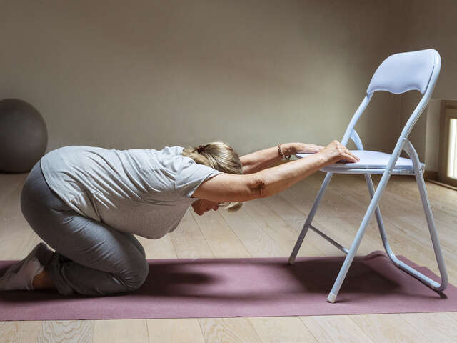 Yoga sur chaise
