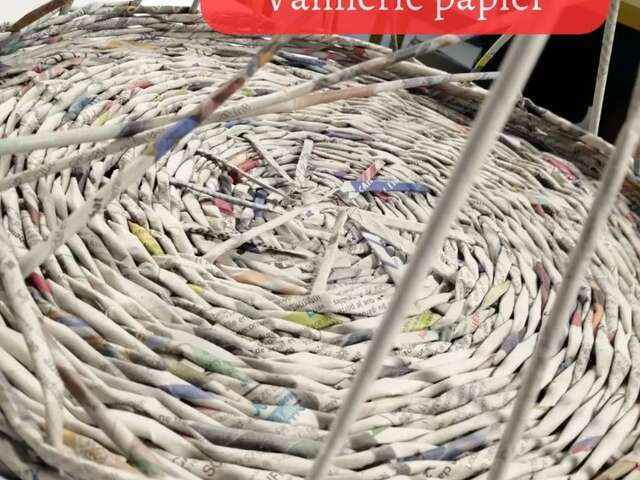 Stage d'éco-vannerie papier