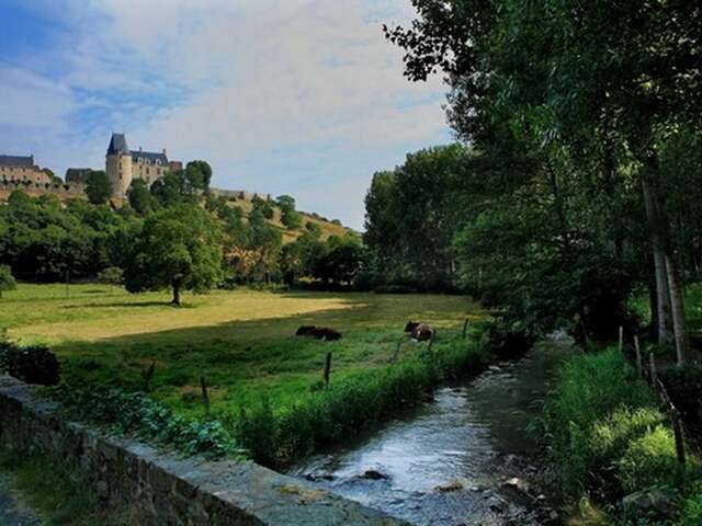 AUTOUR DE LA CITÉ (CAMP DES ANGLAIS) - N°31