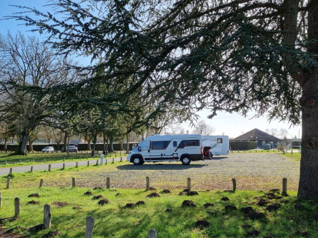 Aire camping-car park de Mansigné