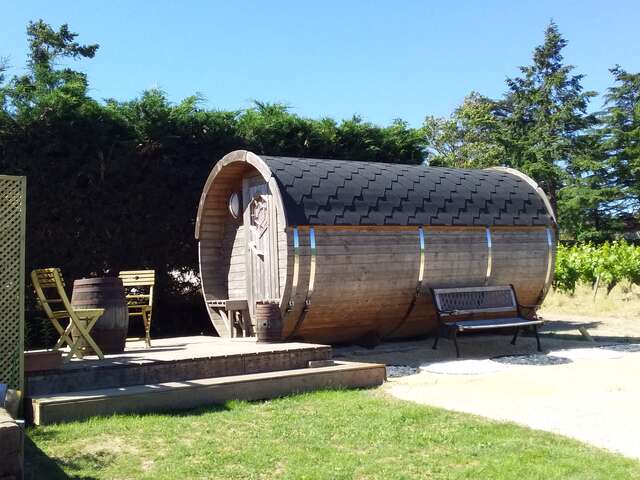 Chambre insolite Tonneau Domaine des 3 Versants