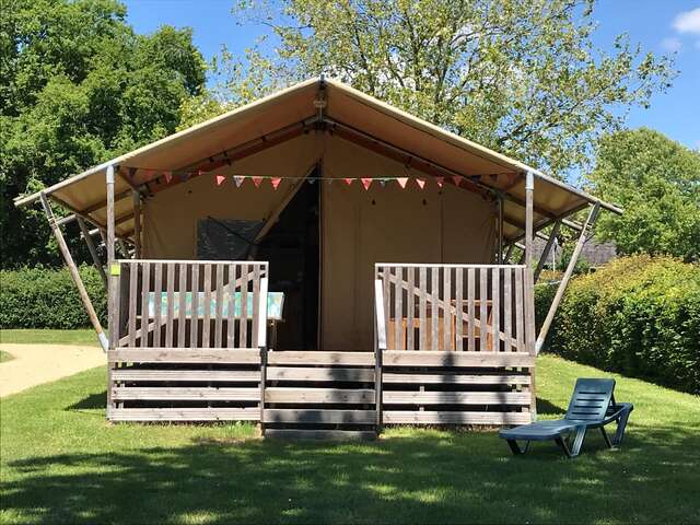 GLAMPING SAINTE-SUZANNE