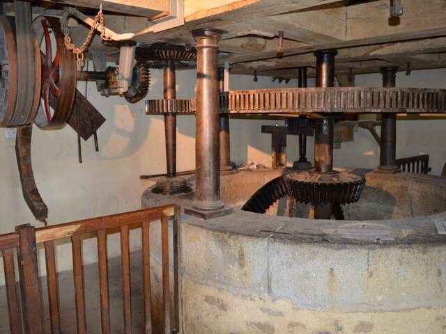 Atelier "Des engrenages à la roue : comprendre le moulin 3-6 ans"