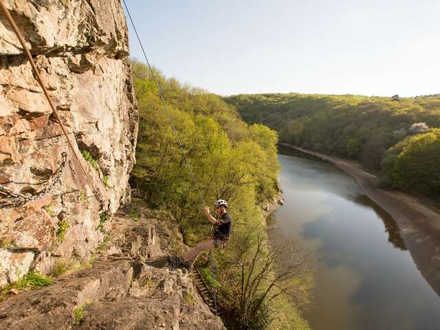 Rocher d'escalade de Pierre Blanche