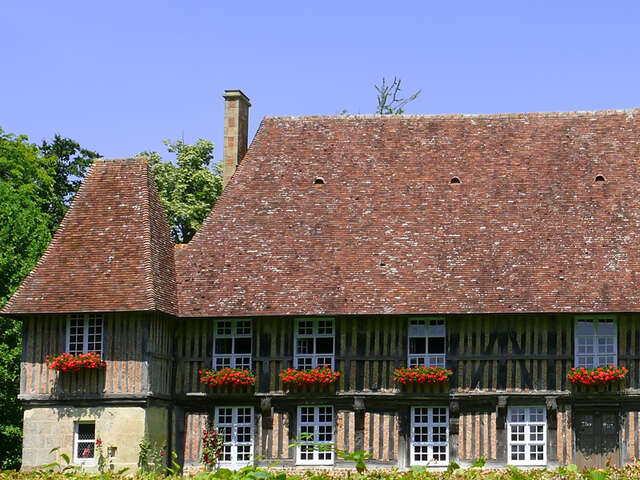 Bellou manor