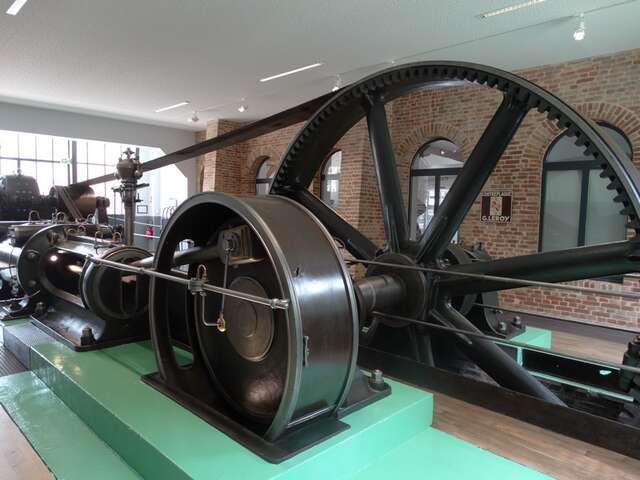 Former Leroy Enterprises steam engine