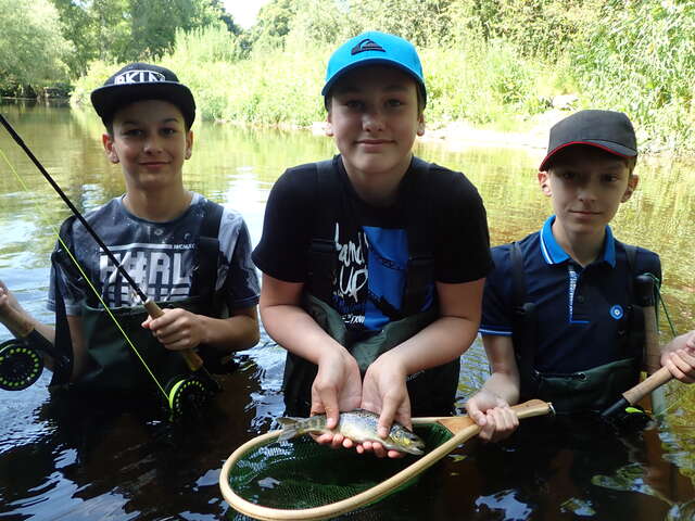 Initiation de pêche à la mouche et vie de la rivière