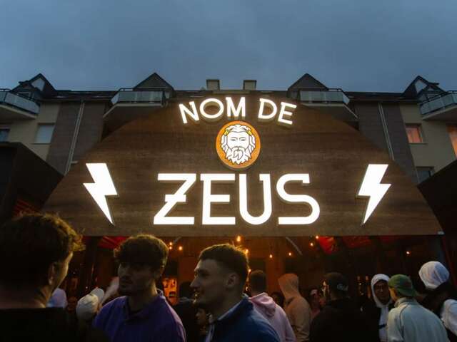 Nom de Zeus