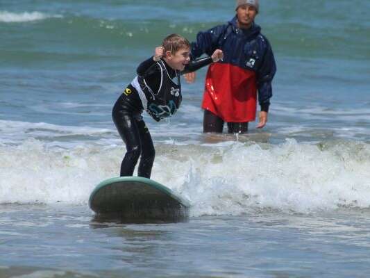 Surfing Locquirec