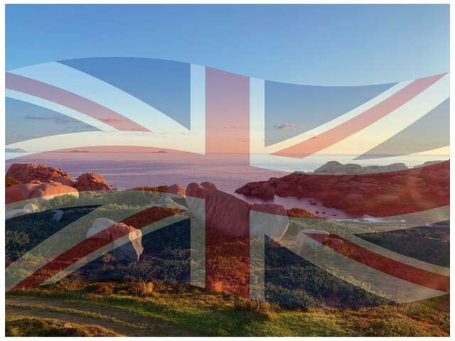 Explore the history and wildlife of the Pink Granite Coast at Ploumanac'h, in English !