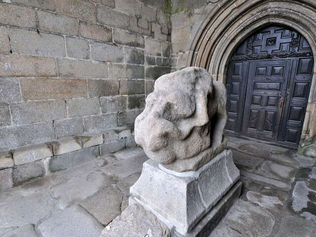 Cavalier à l'anguipède