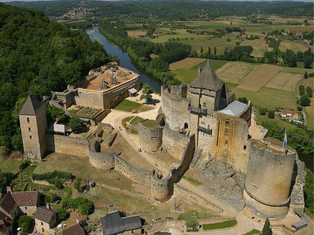 Visite "À l'assaut du château" suivie d'un tir au trébuchet