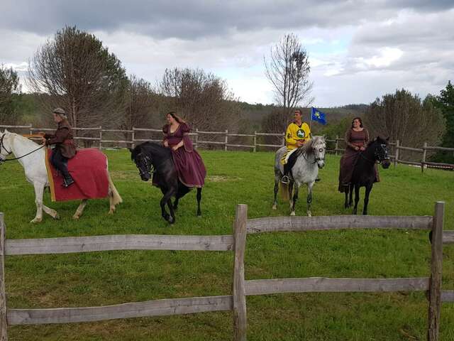 Châteaux en Fête - Spectacle Equestre au château de Saint-Aulaye