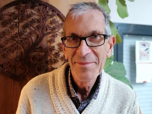 Atelier découverte : CNV à la Librairie-Café l'Autre Rive à Berrien.