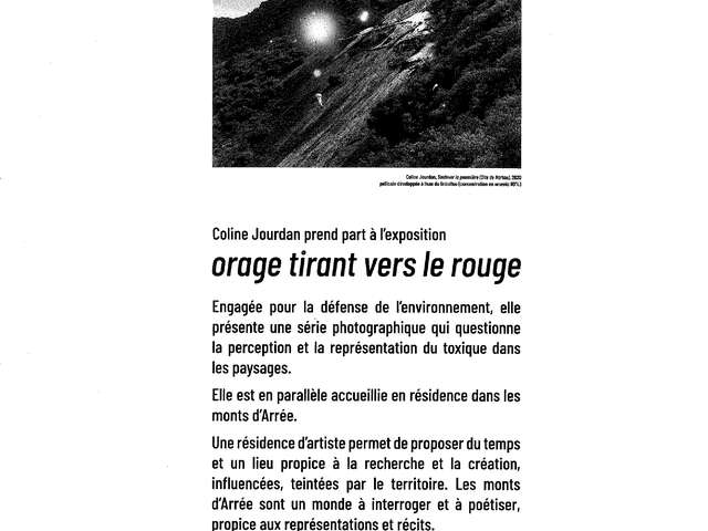 Moment de conversation avec Coline Jourdan, photographe-plasticienne à la Galerie Méandres à Huelgoat.