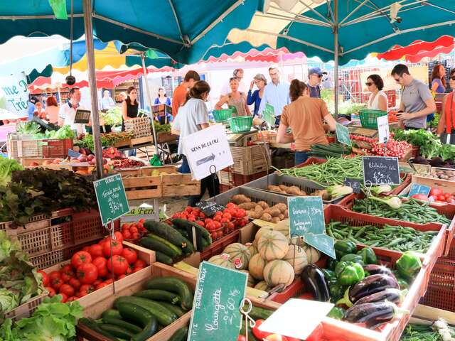 Marché estival de Port Blanc