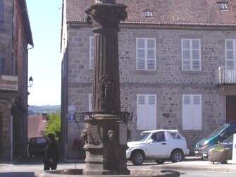 PATRIMOINE - Fontaine Courtaud