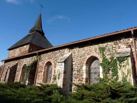 Eglise Saint Jean Baptiste de Mézos