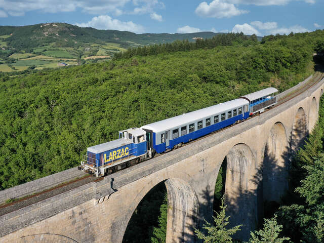 VELORAIL ET TRAIN TOURISTIQUE DU LARZAC