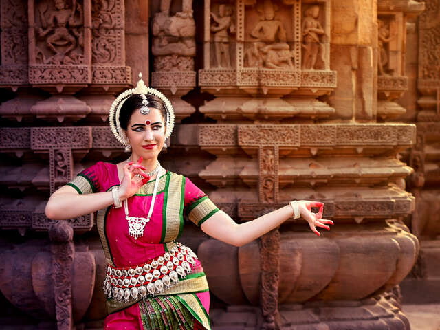 GRANDE SOIRÉE SPECTACLE DU DIWALI DANCE FESTIVA