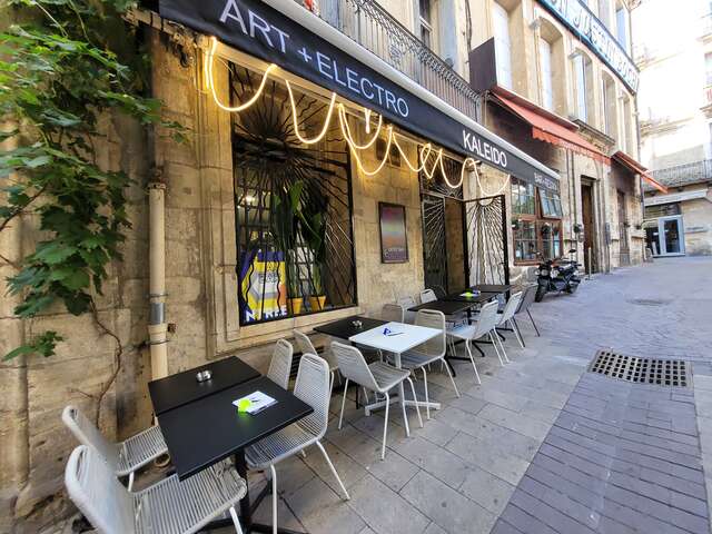 KALEIDO BAR