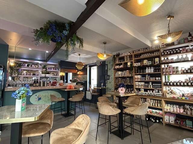 MAISON L'ÉPICURIEUSE