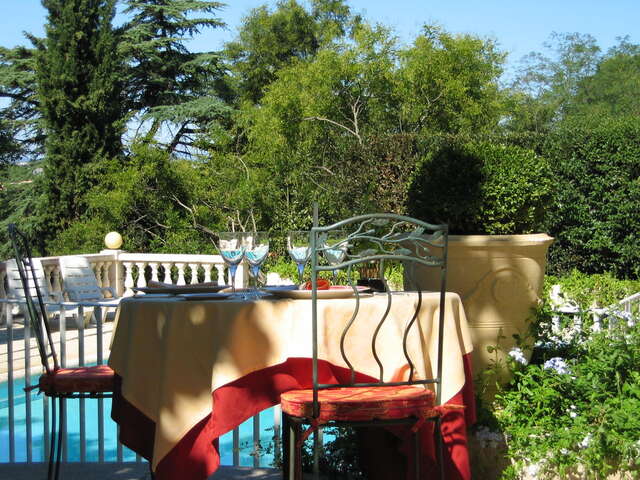 LE MAZERAND RESTAURANT