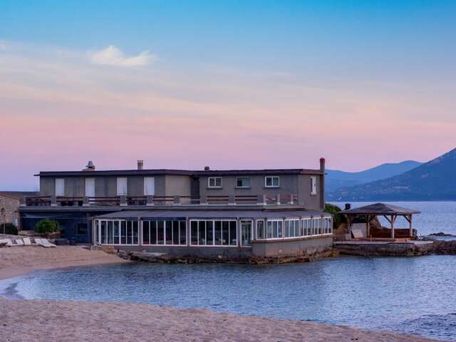 LE LIDO