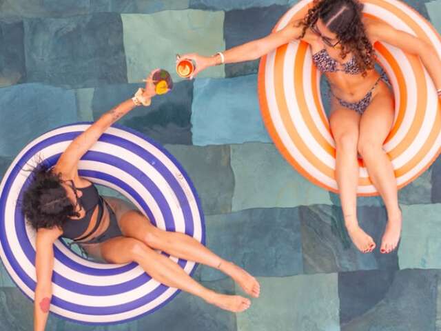 A Cabanella Flower Power Pool Party