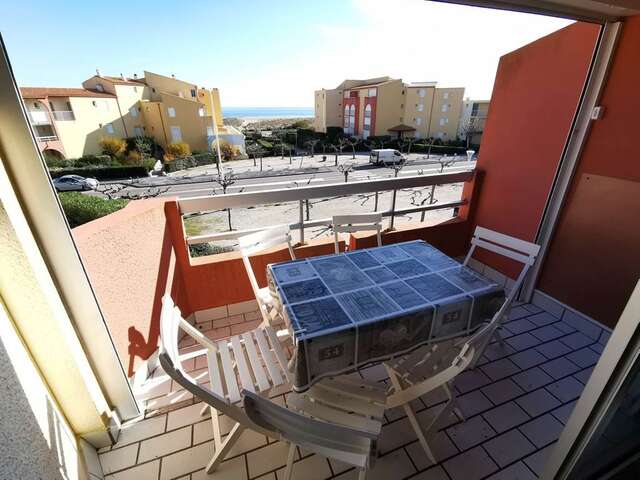 Lumineux appartement deux pièces à Port Leucate. Réf: 1COP_414D