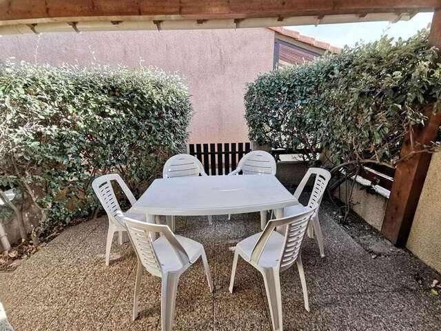 Confortable villa deux pièces mezzanine pour 5 personnes à Port Leucate. Réf: 1MPL_188