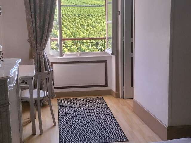 Chambres de maison vigneronne au cœur des vignes de Santenay