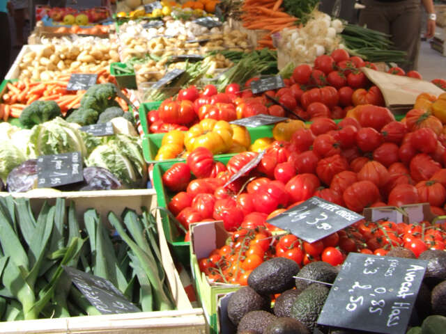 Marché dominical de Chagny