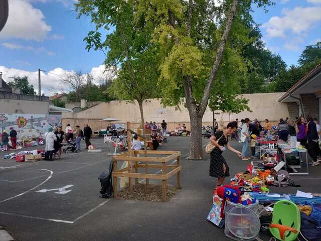 Vide-grenier Ecole du Crès
