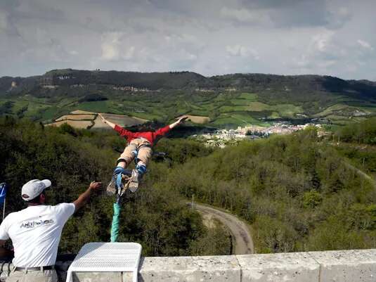 Antipodes saut à l'élastique