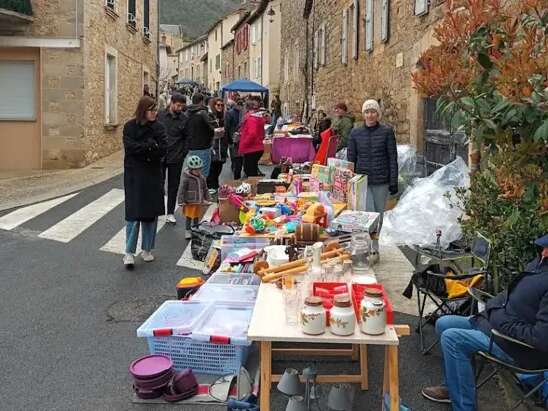 Vide grenier de la Cresse