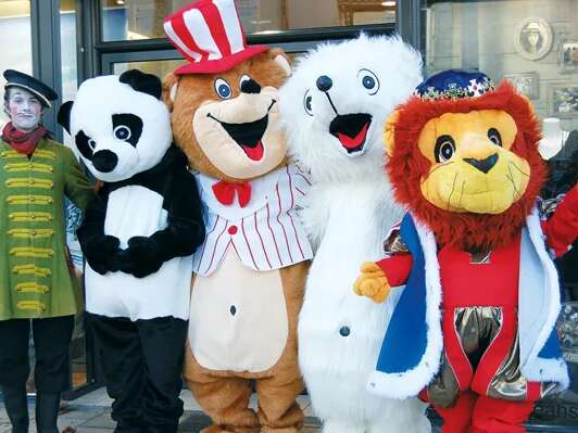 Festival Bonheurs d'Hiver - Déambulation des mascottes (rues commerçantes centre-ville)