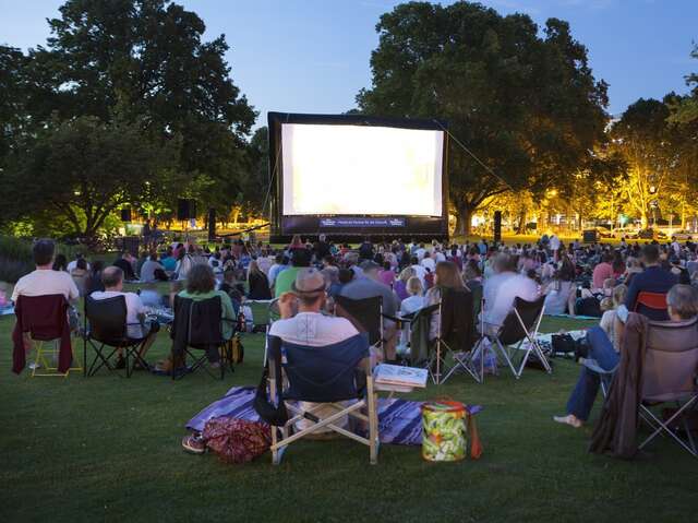 Cinéma en bord de Loire