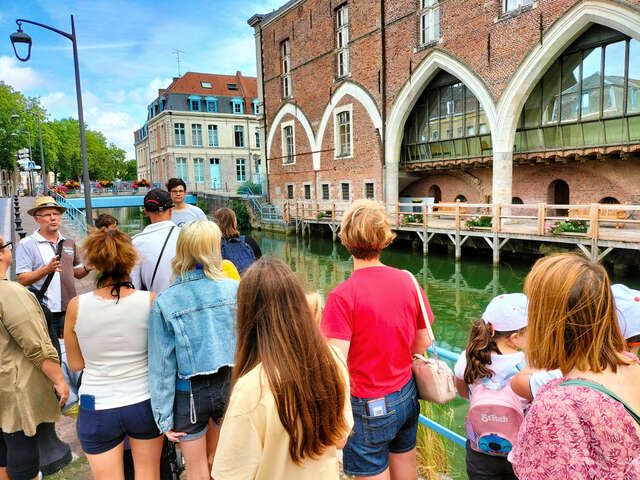 Faites entrer les faits divers !