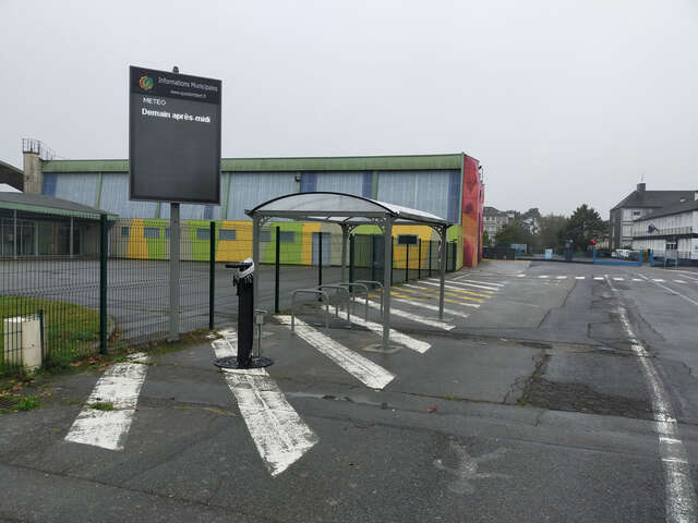 Station réparation vélo - Les Buttes