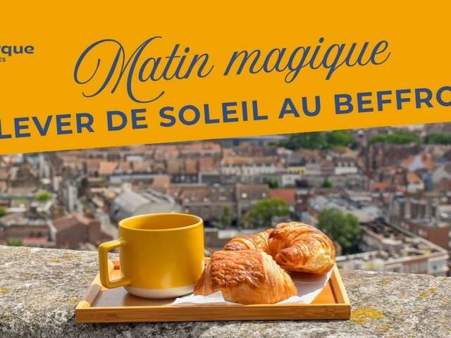 Lever de soleil au sommet du beffroi