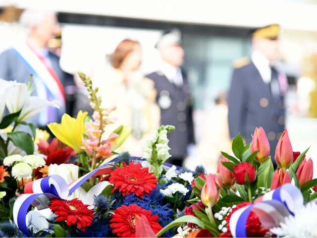 Commémoration en hommage aux morts pour la France dans le cadre des fêtes de la Toussaint